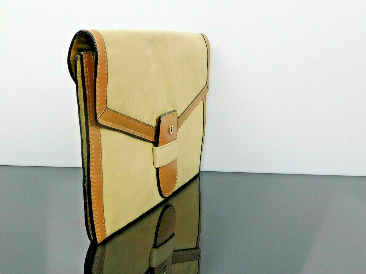 Die Taschenlady Clutch