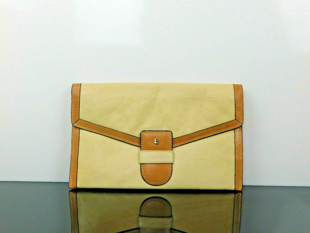 Die Taschenlady Clutch