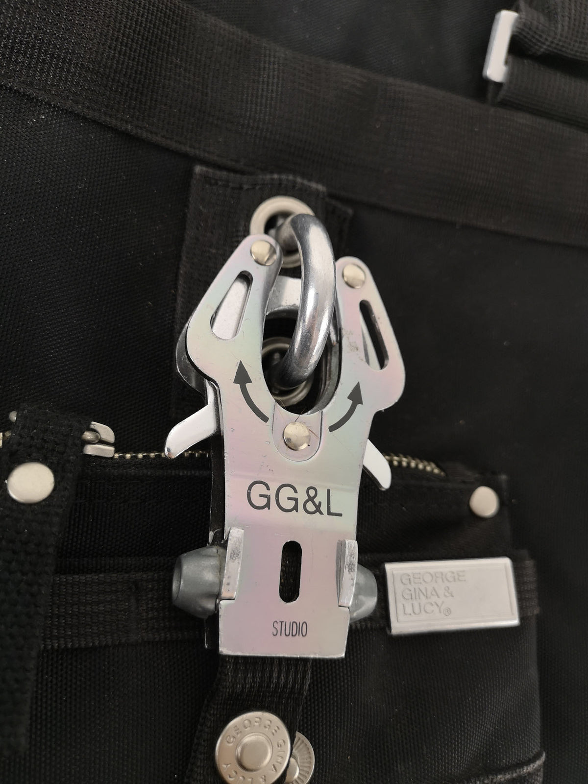 George Gina & Lucy Schultertasche