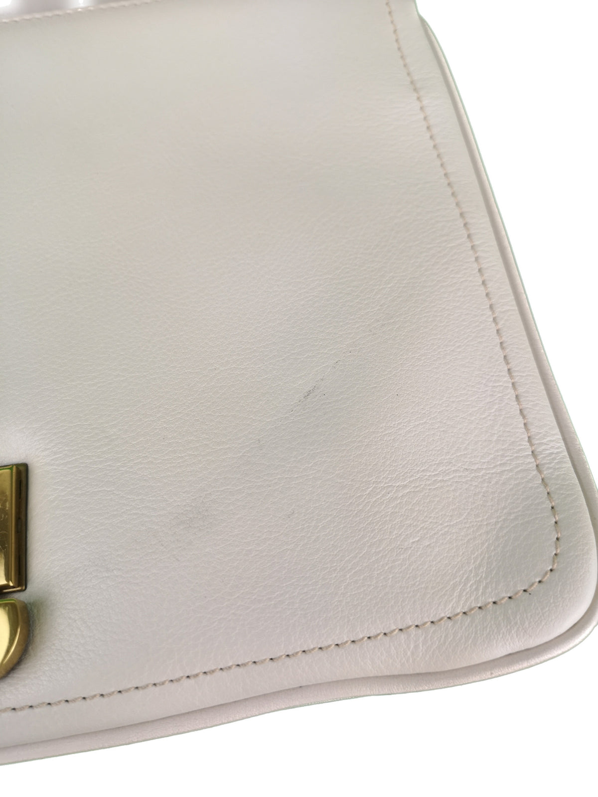Goldpfeil Handtasche