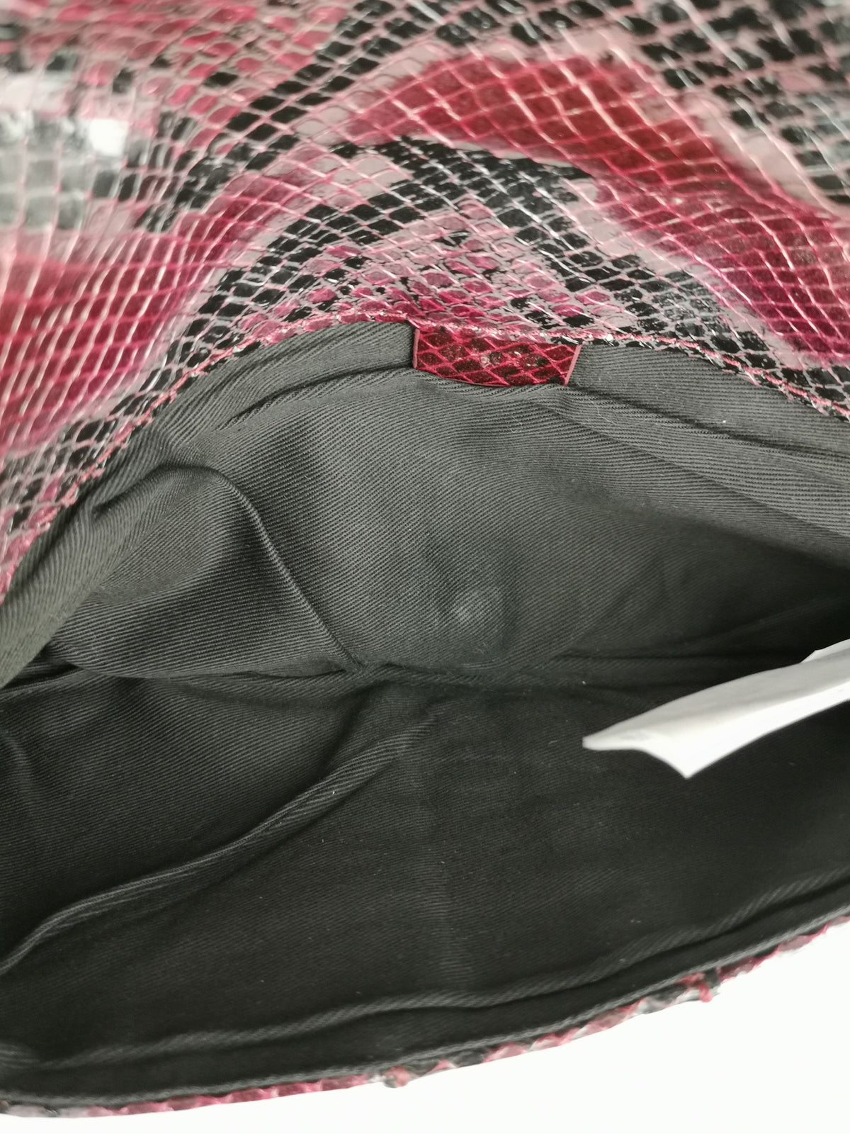 Mango Clutch